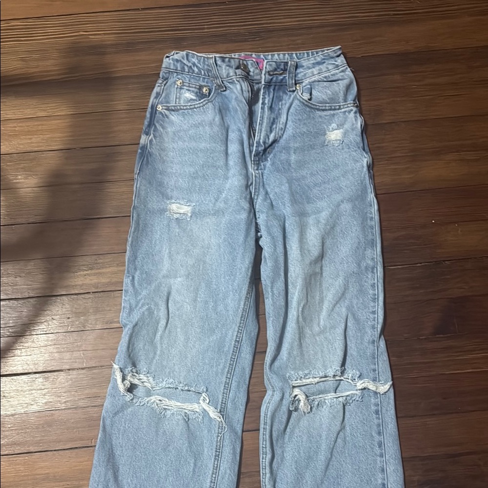 Edikted Blue Straight Leg Jeans with Vintage Appeal